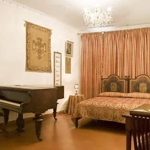 Appartamento Lungarno Ponte Vecchio, Firenze