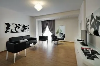 Lhp Suite Firenze فلورنس